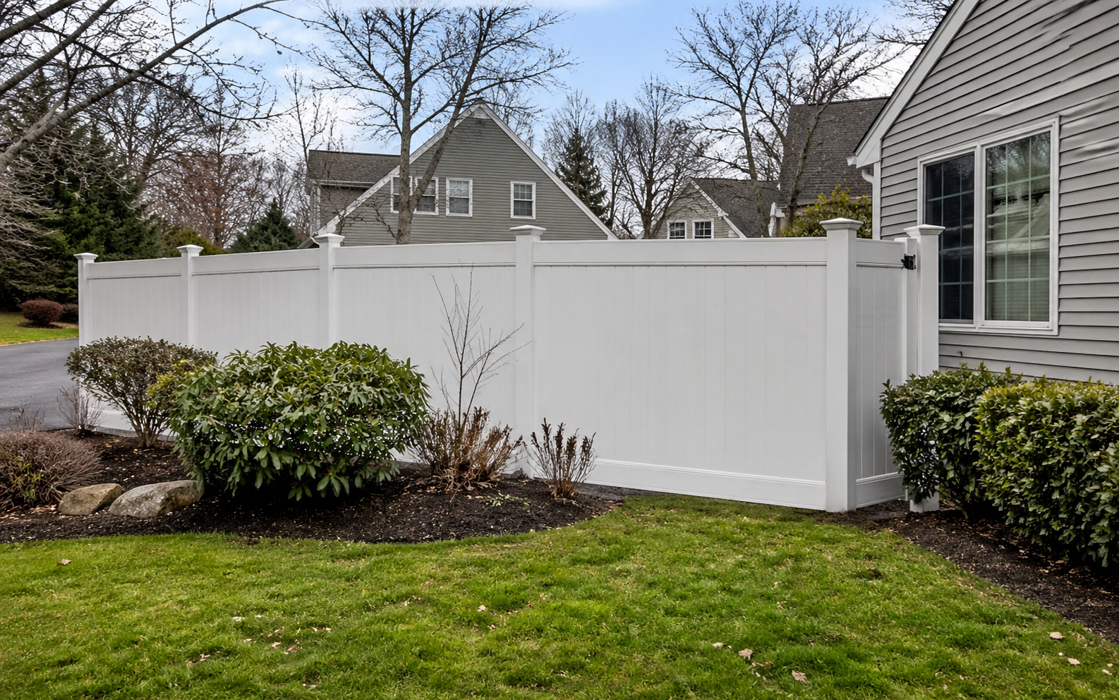 Custom fence layout installation project by Mar Contracting LLC